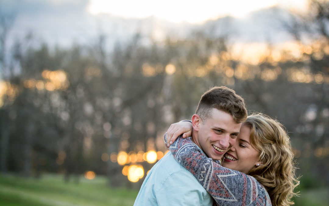 Madisonville, KY, Outdoor Engagement ~ Emery & Layla